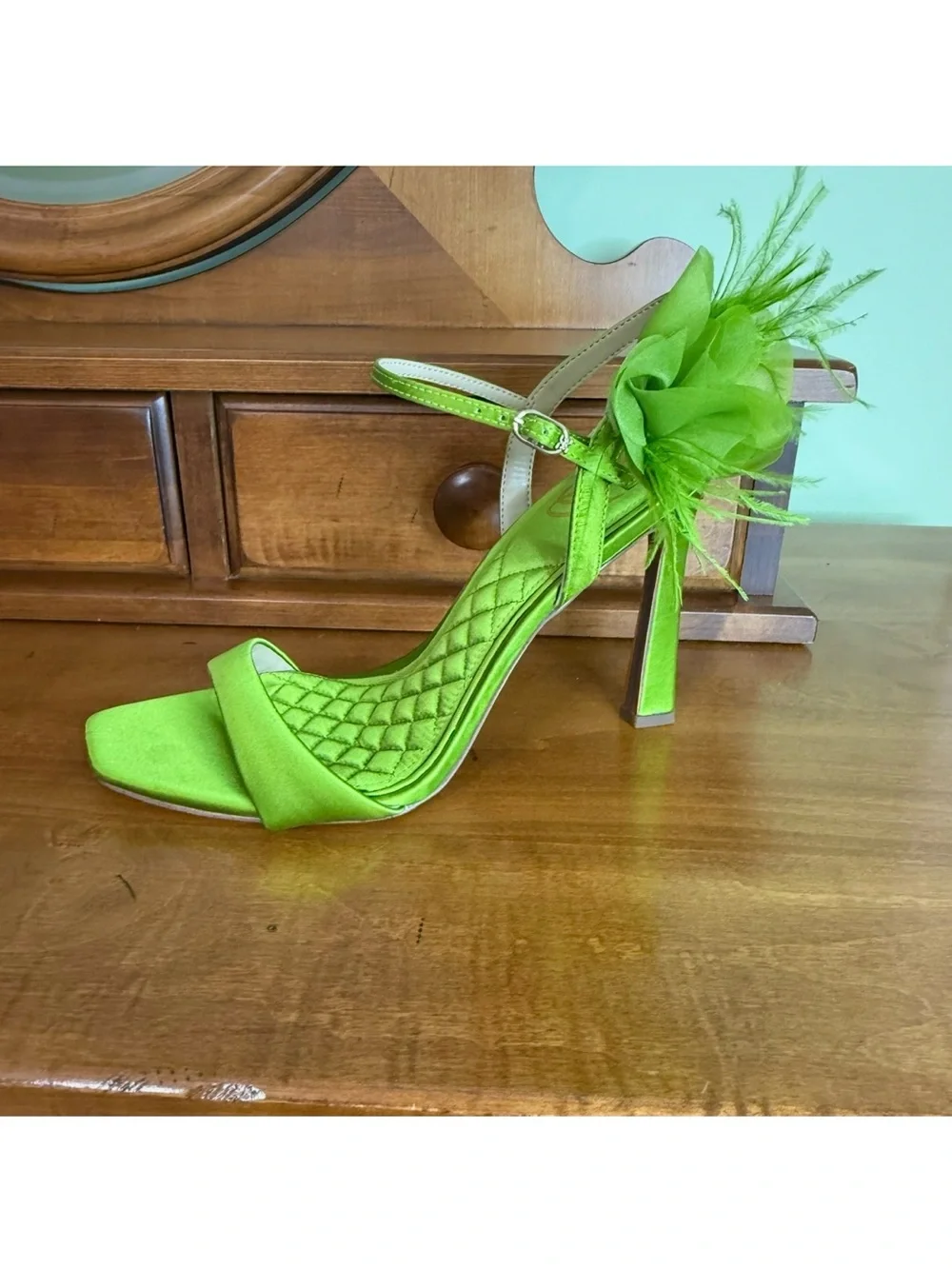 NEW Sam  Edelman Leana Green Satin sandal Feather Dress Heels woman 11
